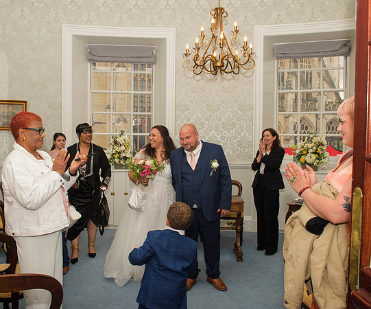 44.F&M wedding day. The Guildhall. Bath wedding photography. Beata Cosgrove Photography