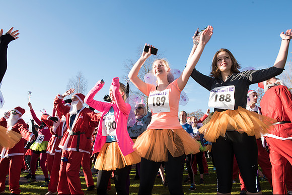 39.Dorothy House’s Charity Santa and Fairy run.Event.Bath. Beata Cosgrove Photography.4.12.2016