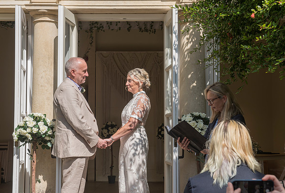 Wedding day. Temple of Minerva. The Royal Crescent. Bath. Beata Cosgrove Photography