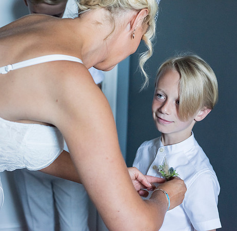 Bath based photographer. Bath wedding photos. Beata Cosgrove Photography