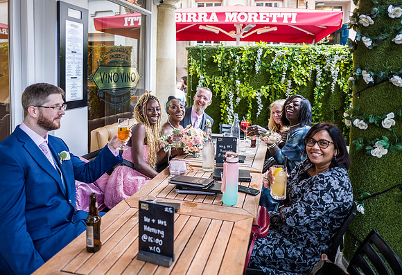 Bath wedding. The Guildhall. S & J wedding day. Bath photographer. Beata Cosgrove Photography