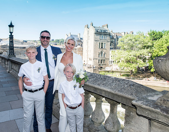 Bath based photographer. Bath wedding photos. Beata Cosgrove Photography