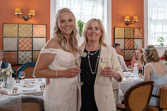 Dani & James wedding day. The Guildhall. Bath. Beata Cosgrove Photography_0240