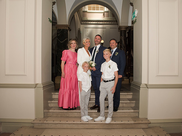 Bath based photographer. Guildhall wedding photos. Beata Cosgrove Photography