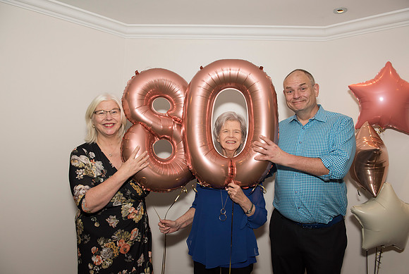 Birthday party. Bath photographer. Beata Cosgrove Photography.DSC_3871