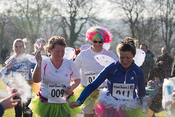 30.Dorothy House’s Charity Santa and Fairy run. Beata Cosgrove Photography.4.12.2016