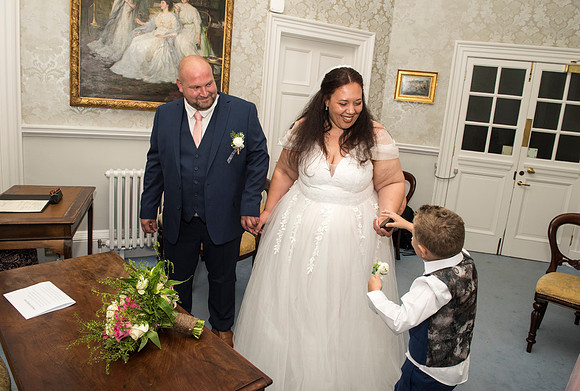 27. F&M wedding day. The Guildhall. Bath wedding photography. Beata Cosgrove Photography